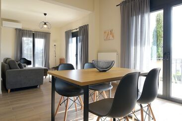 Aellō Luxury Apartments