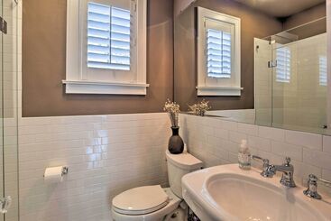 Ideally Located Austin Oasis W/ Pool & Hot Tub!