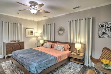 4 Mi To Dtwn: Dallas Gem W/ Furnished Patio