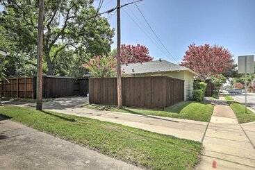 4 Mi To Dtwn: Dallas Gem W/ Furnished Patio