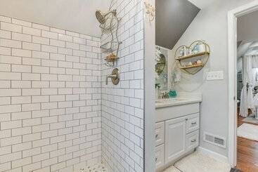 Chic Baltimore Retreat   6 Mi To Downtown!