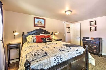 Cozy Home W/ Media Room: Short Walk To Taos Plaza!