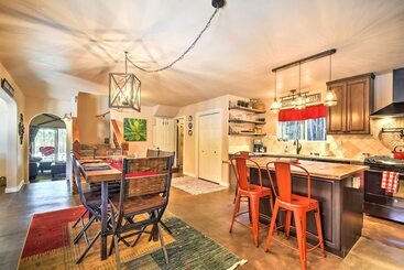 Cozy Home W/ Media Room: Short Walk To Taos Plaza!