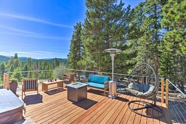 Cozy St. Mary S Escape: Mtn Views, Hot Tub & Sauna