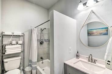 ~ 1 Mi To Pier, Fishing & Beaches: Galveston Home!