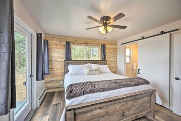 별장 Modern Guffey A Frame Cabin: Grill, 38 Acres!