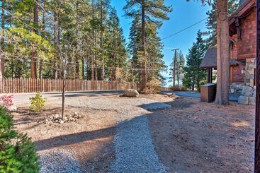 Modern Lakeside Cabin: Walk To Dock & Tahoe City