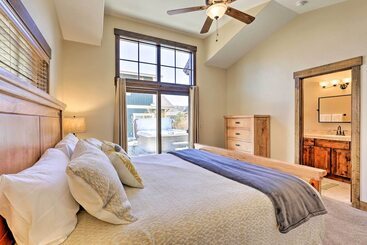 Mtn View Fraser Home W/ Hot Tub   Near Skiing!