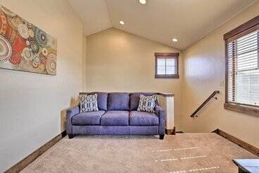Mtn View Fraser Home W/ Hot Tub   Near Skiing!