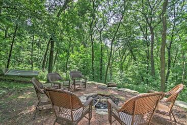 Nice Galena Home W/ Huge Patio, Hot Tub & Fire Pit