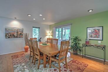 Nice Galena Home W/ Huge Patio, Hot Tub & Fire Pit