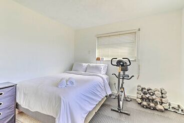North Miami Beach Rental: Near Walking Park!