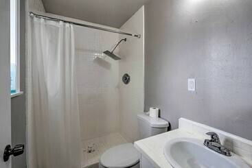 Pet Friendly Sacramento Home < 5 Mi To Dtwn!