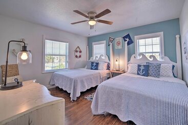 بيت ريفى Riverfront Homosassa Retreat W/ Kayak & Boat Dock!