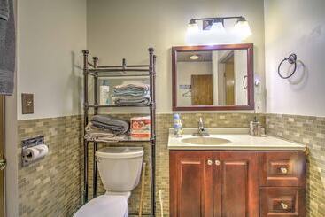 Rustic Intervale Hideaway W/ Deck & Wooded Views!