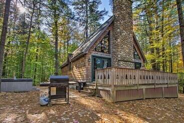 Secluded Conway Home W/ Theater Room & Hot Tub!