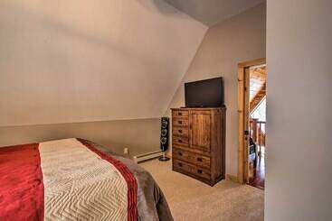 Secluded Conway Home W/ Theater Room & Hot Tub!