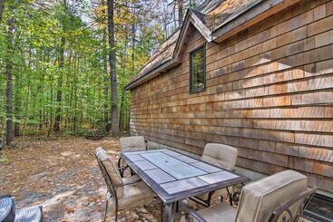 Secluded Conway Home W/ Theater Room & Hot Tub!