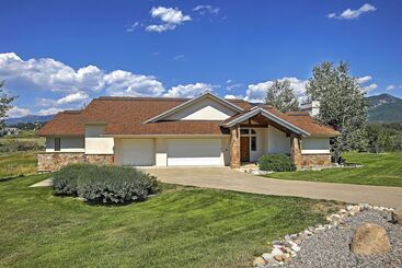 Spacious Home W/mtn Views, 2mi To Steamboat Resort