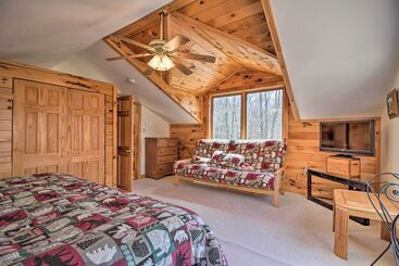 별장 Spacious Mtn Cabin On 7 Private Acres In Athol!