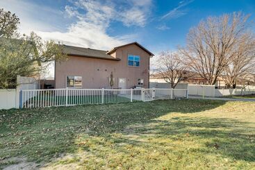 Stocked Grand Junction Home At Canyon View Park!