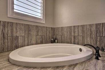 Stunning Kanab Home   Amazing Red Rock Views!