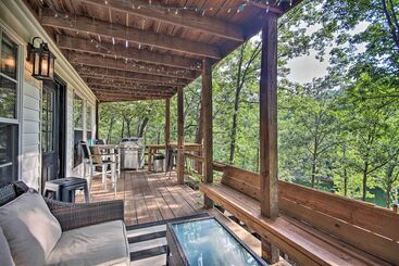 Private Fishing Dock: Grand Lake Home