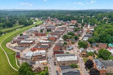 The Fiveten Federal    Downtown Galena Gem!