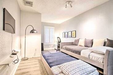Tropical Home W/ Outdoor Oasis: 2 Mi To Beach