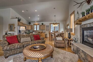 5 Mi To Ski Resort: Breck Home W/ Hot Tub!