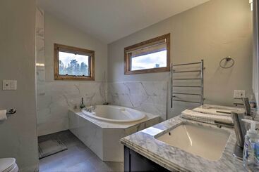 1 Mi To Ski: Breckenridge Home W/ View & Hot Tub