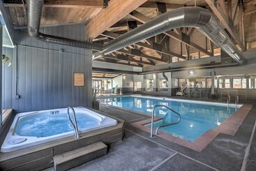 Close To Skiing: Cabin W/ Pool Access In Breck