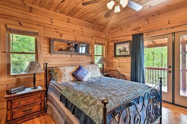 Cabin W/ Bbq + Games   Walk To Blue Ridge Parkway!