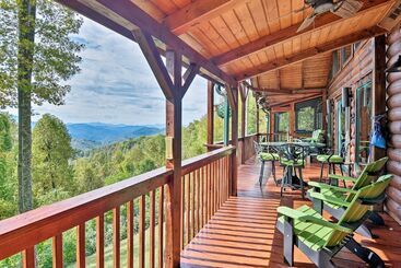 Cabin W/ Bbq + Games   Walk To Blue Ridge Parkway!