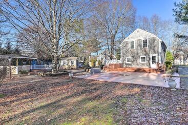 Charming East Falmouth Home W/ Hot Tub!