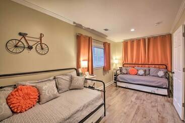 茅舍 Charming Hot Springs Home W/ Yard ~ 1 Mi To Dtwn!