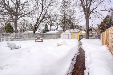 Charming Minneapolis Home < 1 Mi To Lakes!