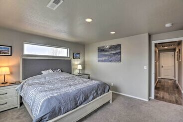 Chic Bend Home W/ Deck < 3 Mi To Downtown!