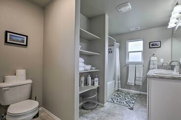 Chic Bend Home W/ Deck < 3 Mi To Downtown!