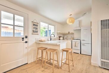 Chic & Central Ventura Home   Walk To Beach!