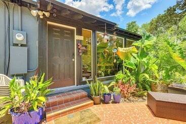 Cozy Gainesville Home ~ 1 Mi To University!