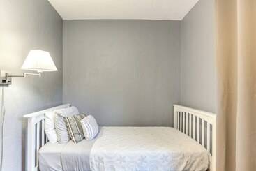 Cozy Gainesville Home ~ 1 Mi To University!