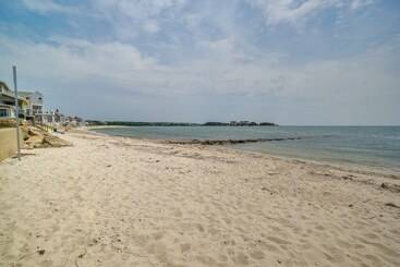Ping Pong Table, Beach Access: North Falmouth Home