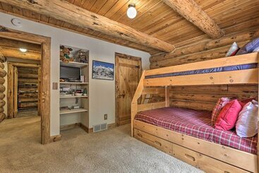 Сельский дом 8 Mi To Gondola: Cozy Breckenridge Cabin W/ Deck!