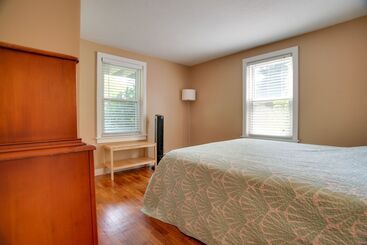 Family Friendly Falmouth Home < 1 Mi To Beach!