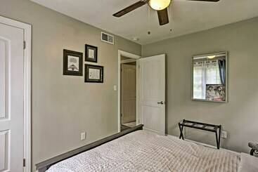 Family Friendly Escape ~ 6 Mi To City Center!