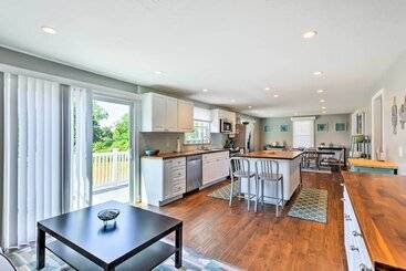 Fantastic Plymouth House W/ Deck & Ocean Views!