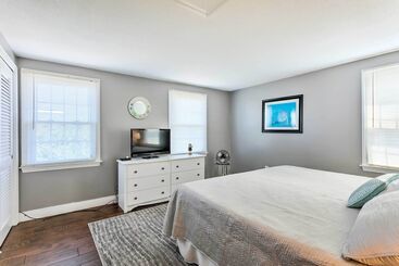 Fantastic Plymouth House W/ Deck & Ocean Views!