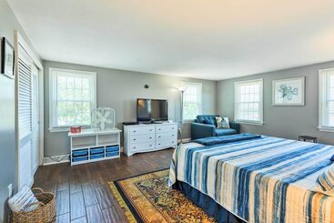Fantastic Plymouth House W/ Deck & Ocean Views!