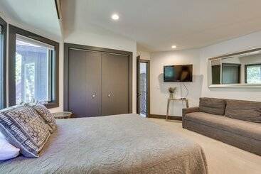 Walk To Main St Frisco: Home W/ Hot Tub + Deck!